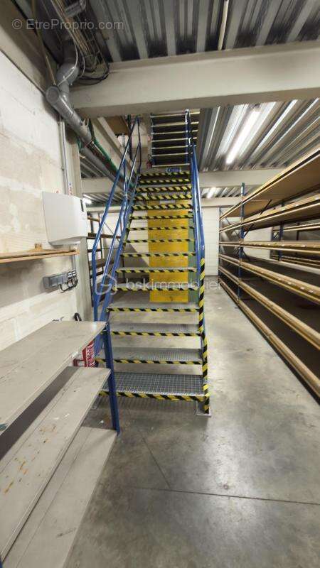 Commerce à SAINT-QUENTIN