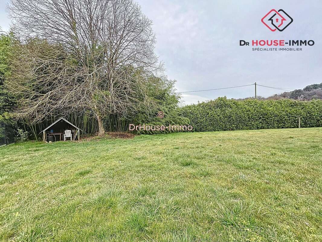 Maison à GRUN-BORDAS