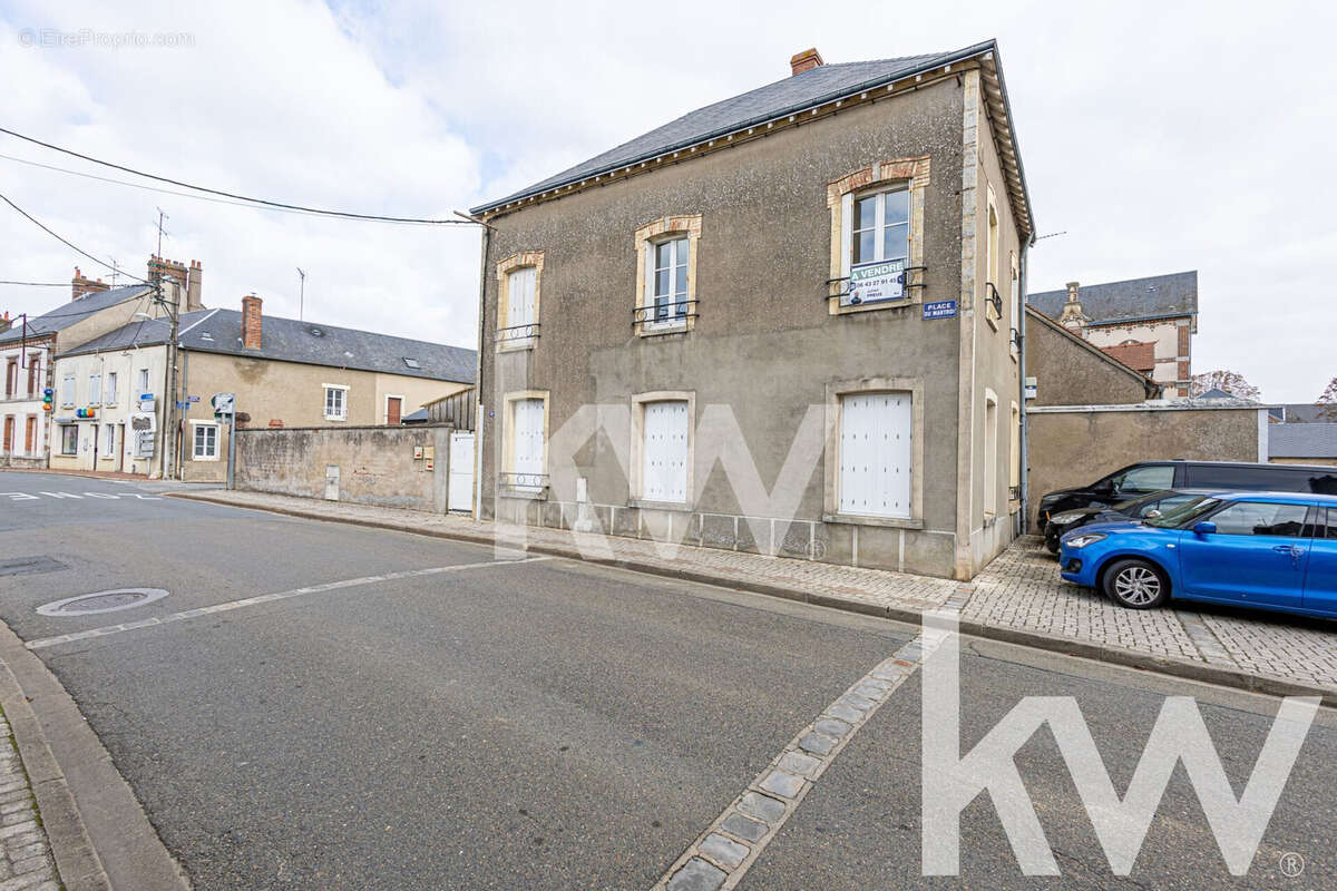 Maison à JANVILLE
