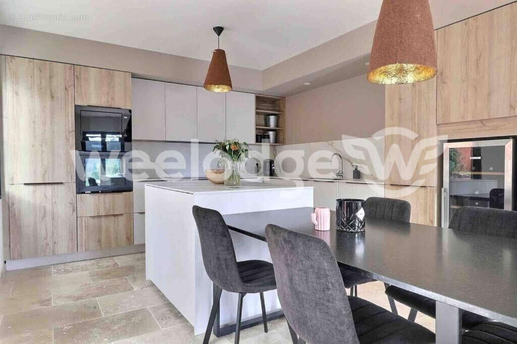 Maison à CORNILLON-CONFOUX