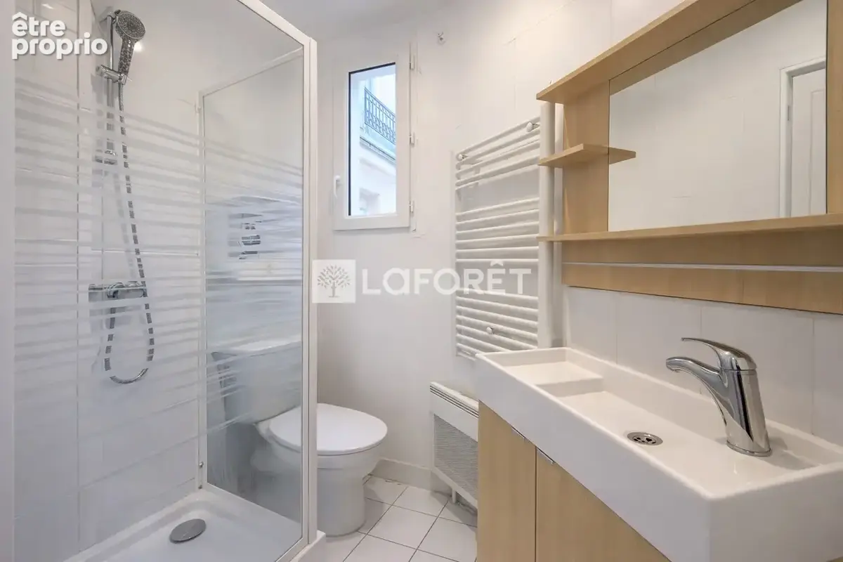 Appartement avec balcon et vue dégagée - Paris 15ème - photo 6