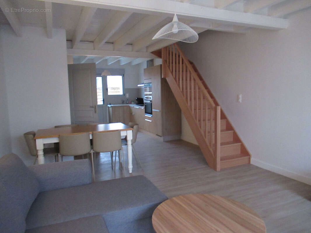 Maison à SAINT-XANDRE