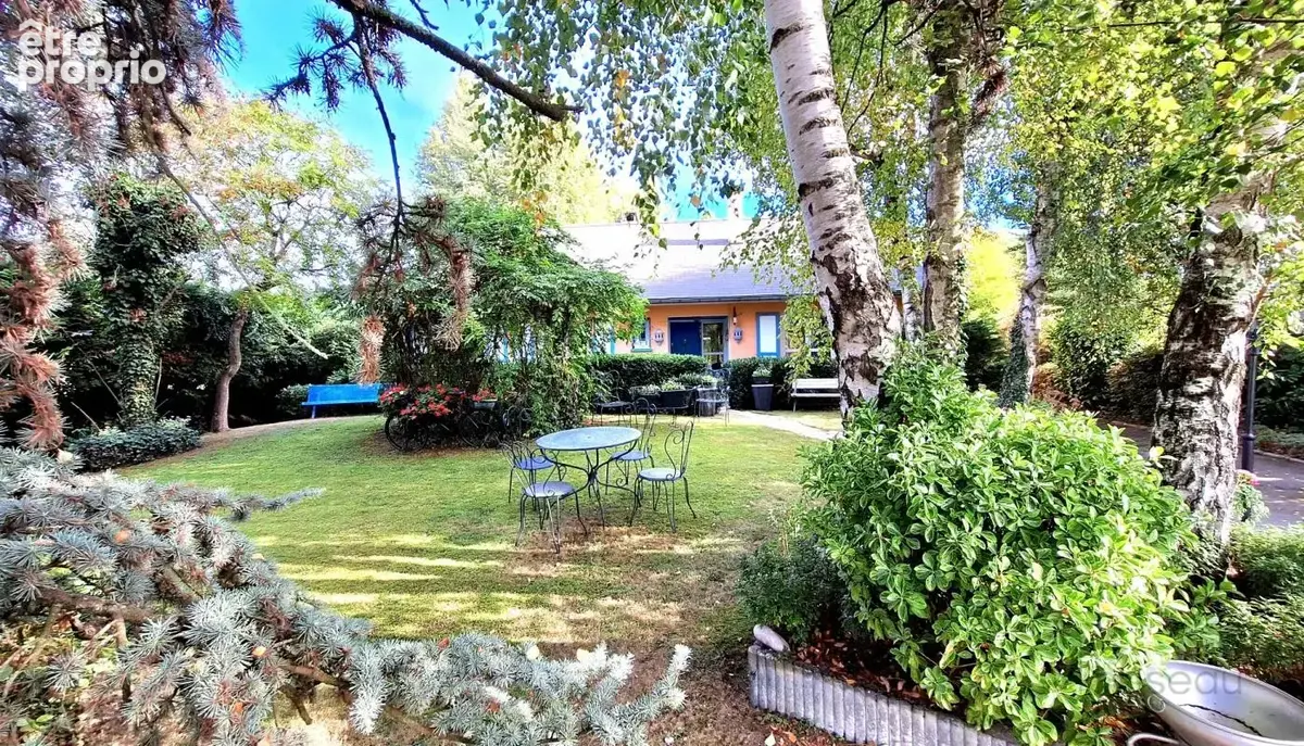 Maison et dépendances - photo 1
