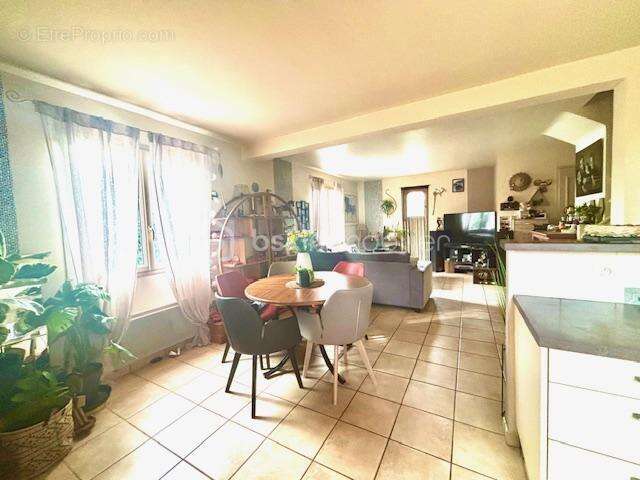 Maison à VILLELONGUE-DE-LA-SALANQUE