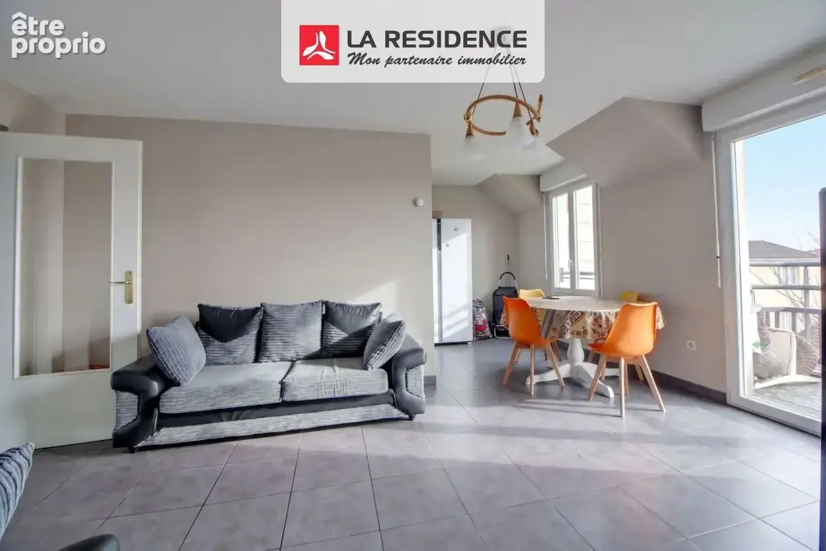 Appartement 4 pièces 79 m² à vendre à Chanteloup-Les-Vignes (78570) - photo 9