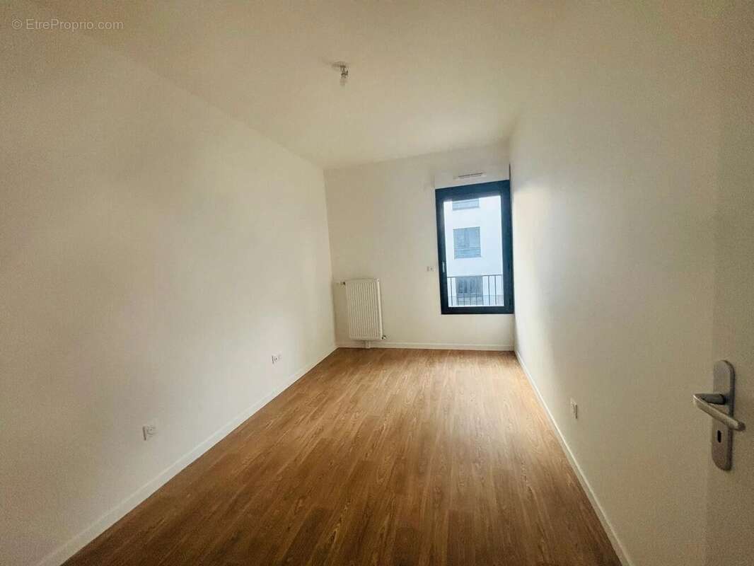 Appartement à STAINS