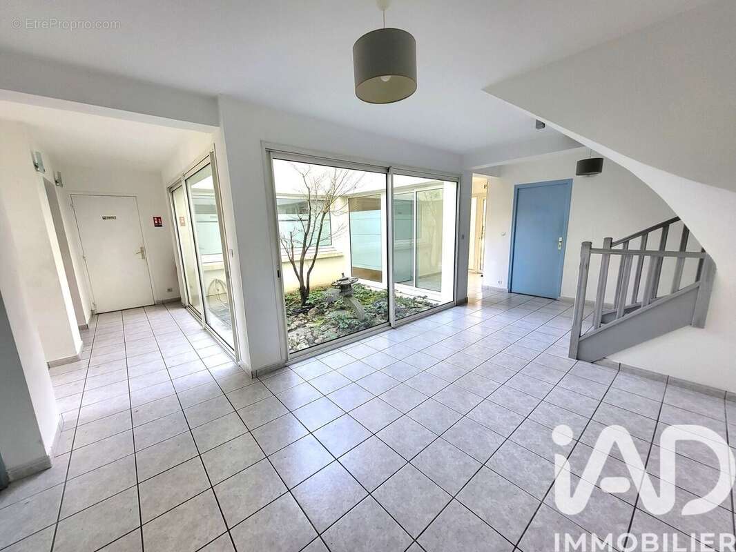 Photo 3 - Maison à SACLAY