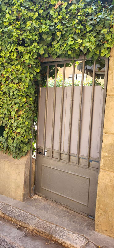Maison de caractere six chambres et terrasse jardin - photo 10