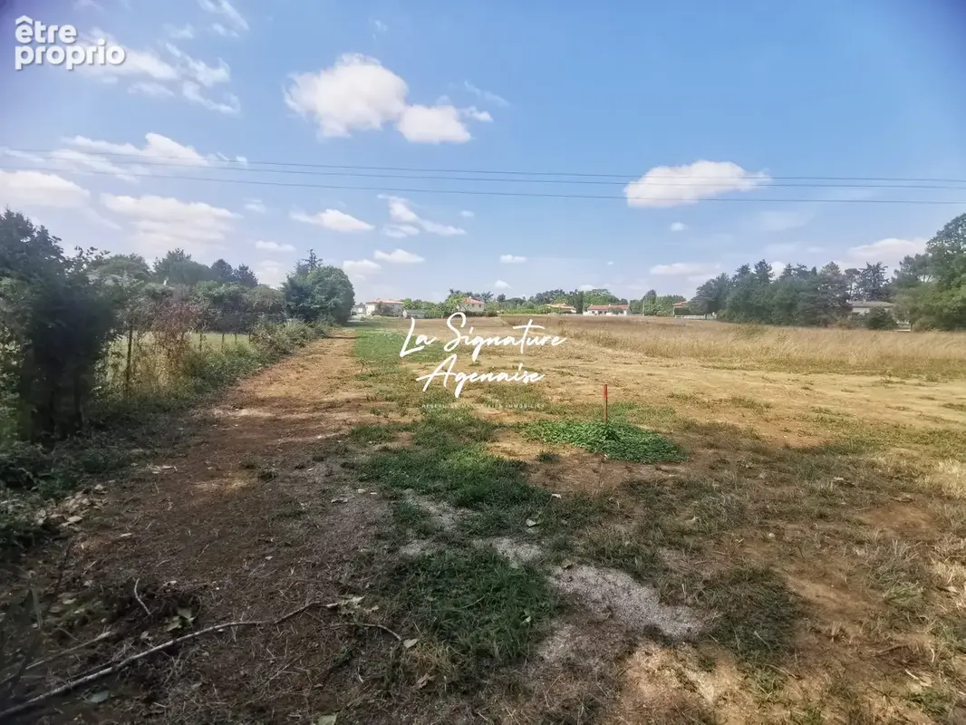 Photo Terrain à Roquefort au prix de 101 500€