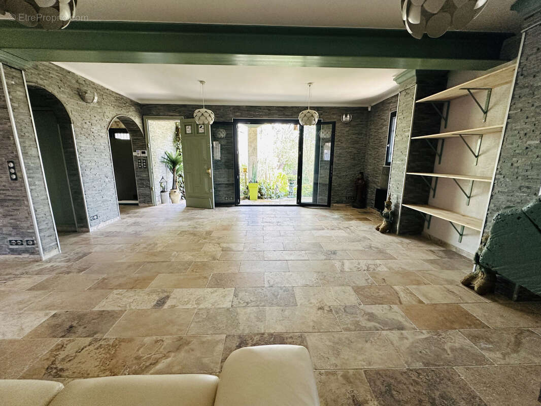 Maison à BRUE-AURIAC