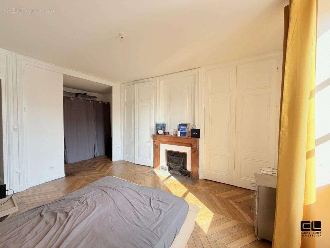 Appartement à LYON-9E