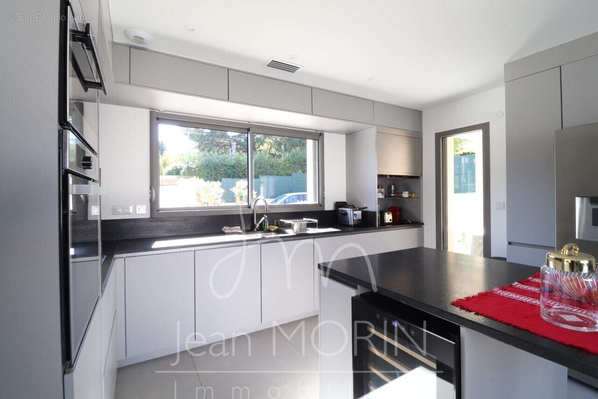 Maison à BEAUMONT-LES-VALENCE