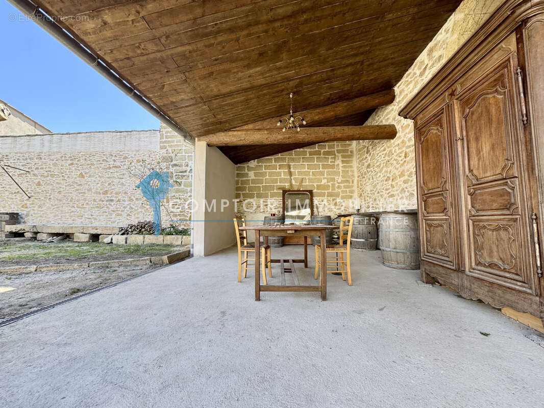 Maison à VERGEZE