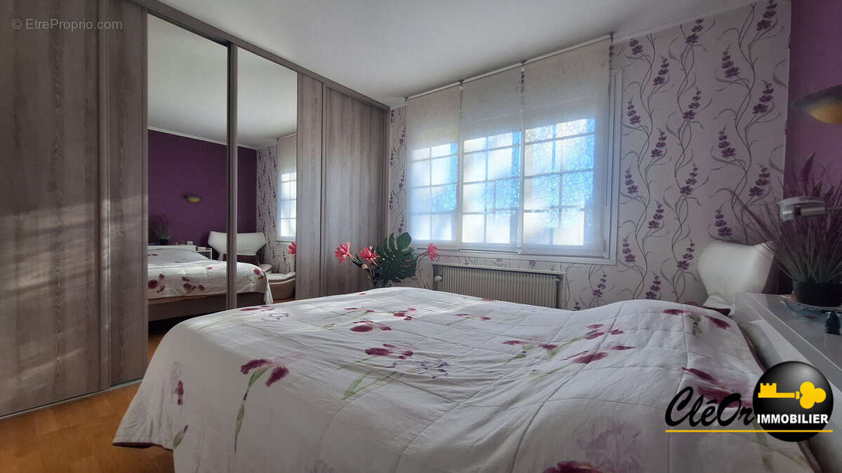 Maison à SAINT-USAGE