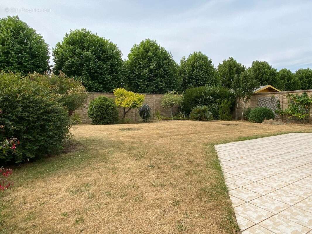 Maison 108 m² à La Bassee  - photo 8