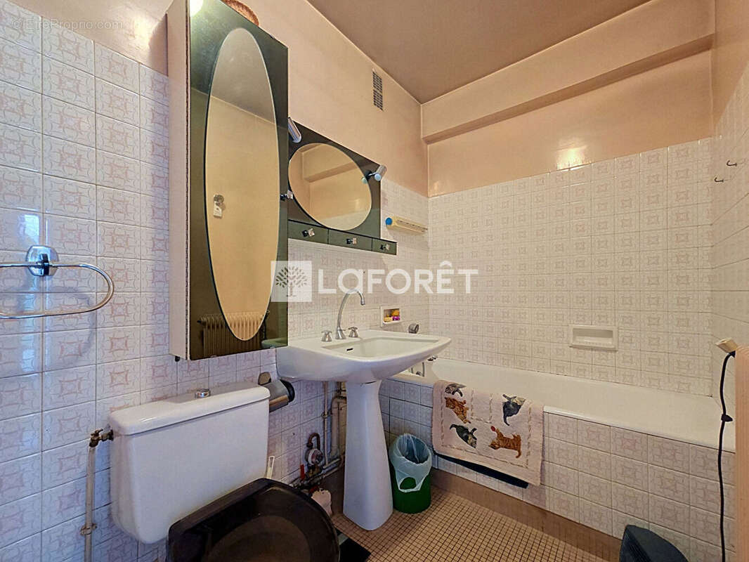 Appartement à BOURG-LA-REINE