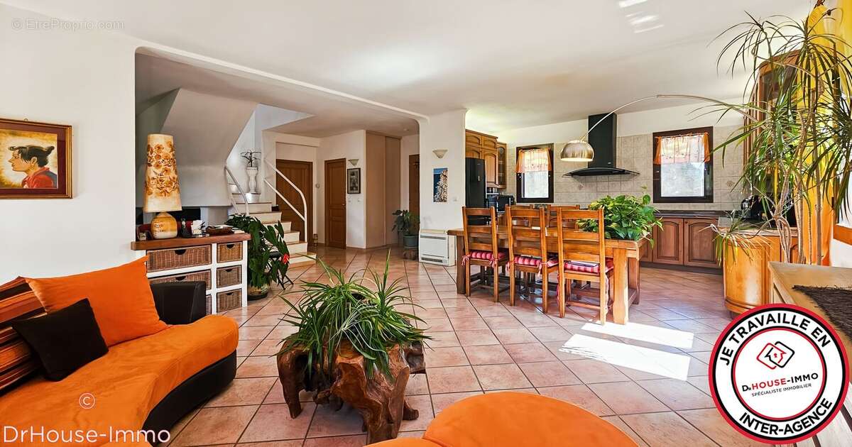 Maison 150 m² à Figari  - photo 3