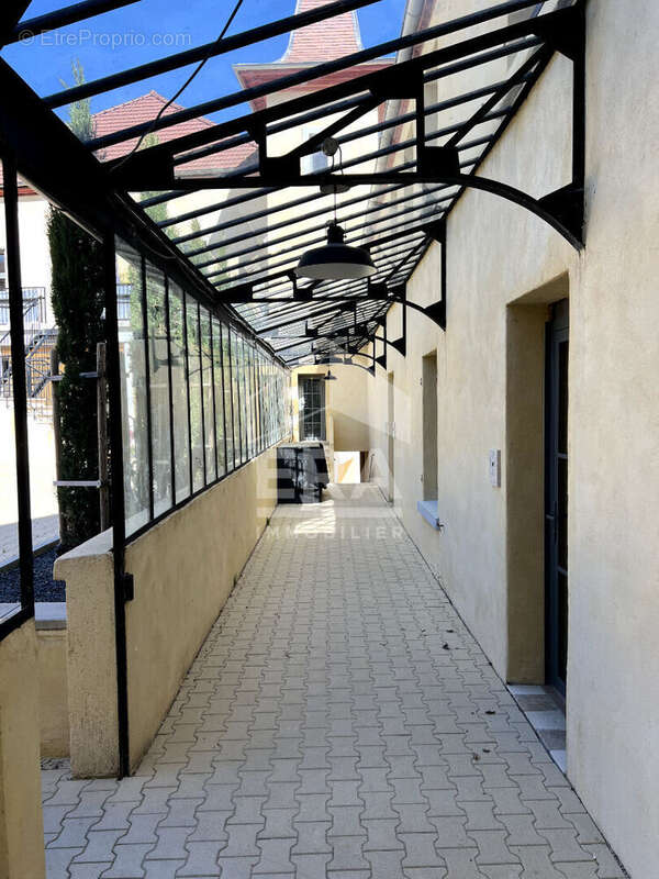 Appartement à BYANS-SUR-DOUBS