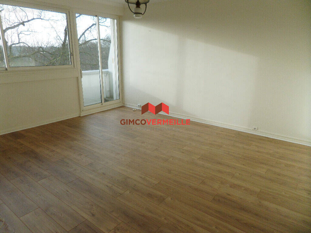 Appartement à VAUCRESSON