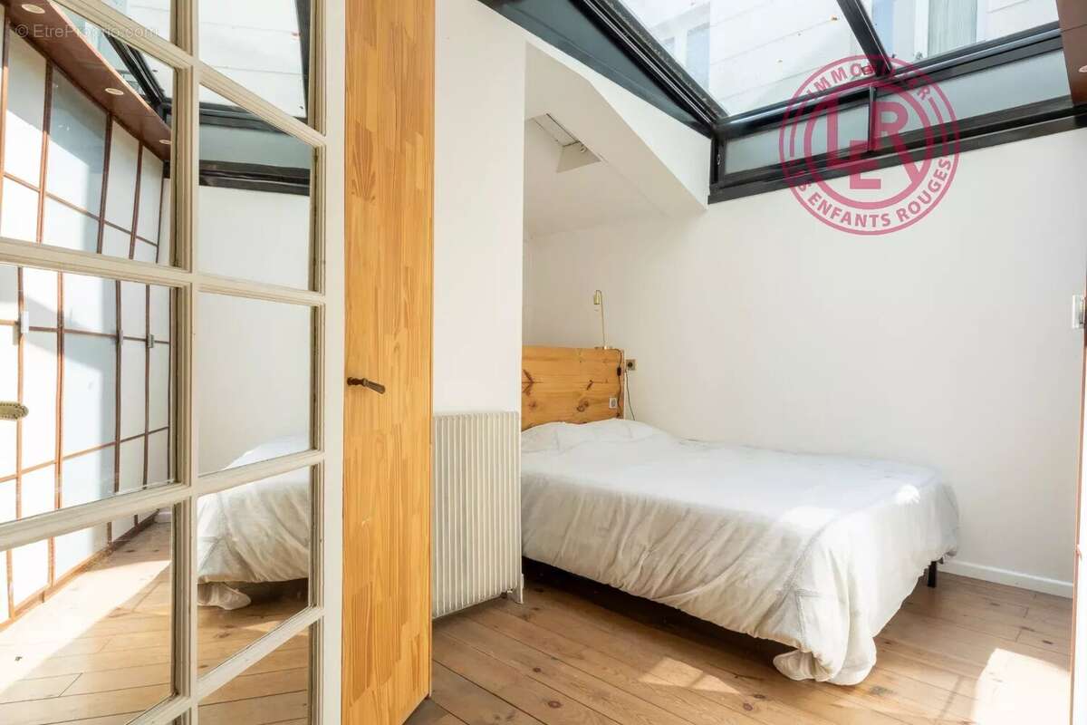 Appartement à PARIS-11E