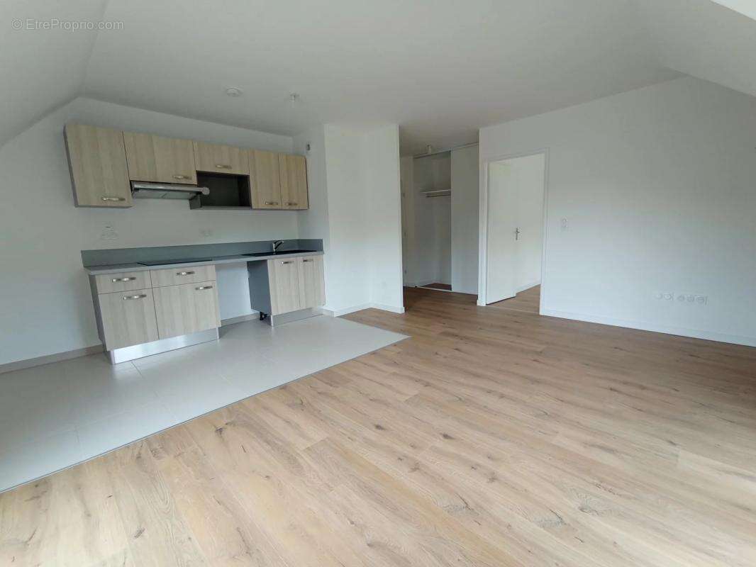 Appartement à BIEVRES