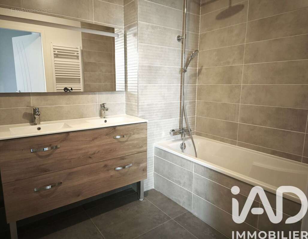 Appartement 111 m² à Vif  - photo 7