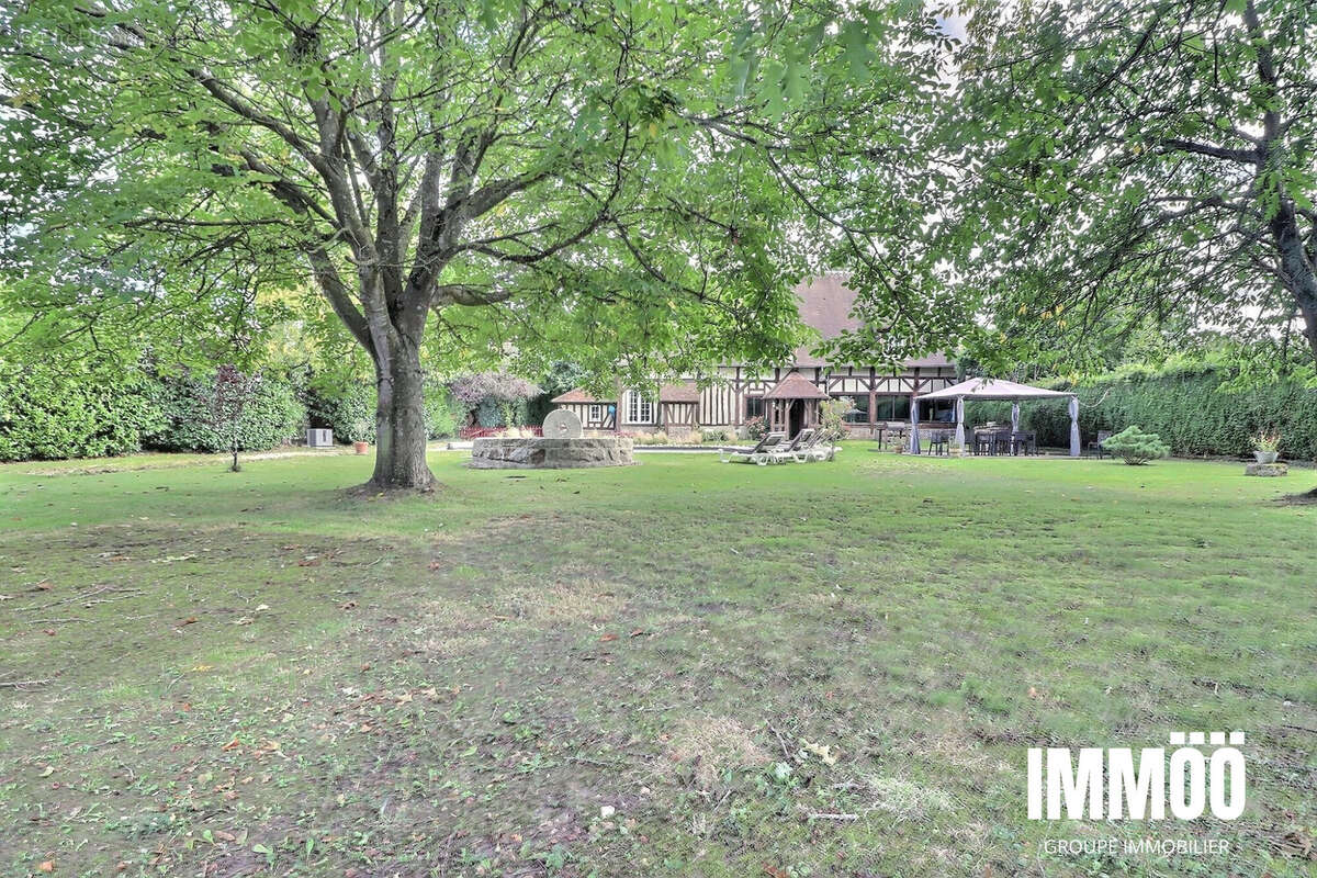 Maison à MANNEVILLE-SUR-RISLE