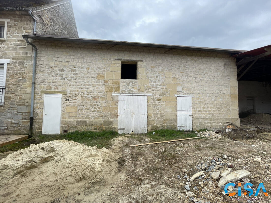 Maison à NEUILLY-EN-THELLE