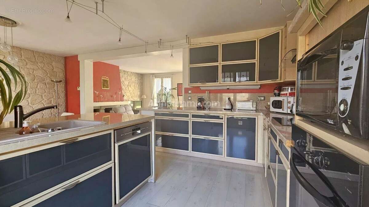 Maison à MONTLHERY