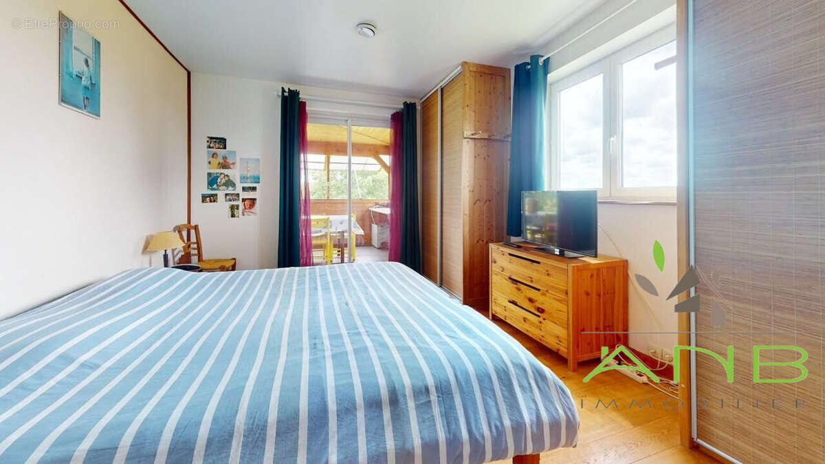 Maison 150 m² à Eymouthiers  - photo 7