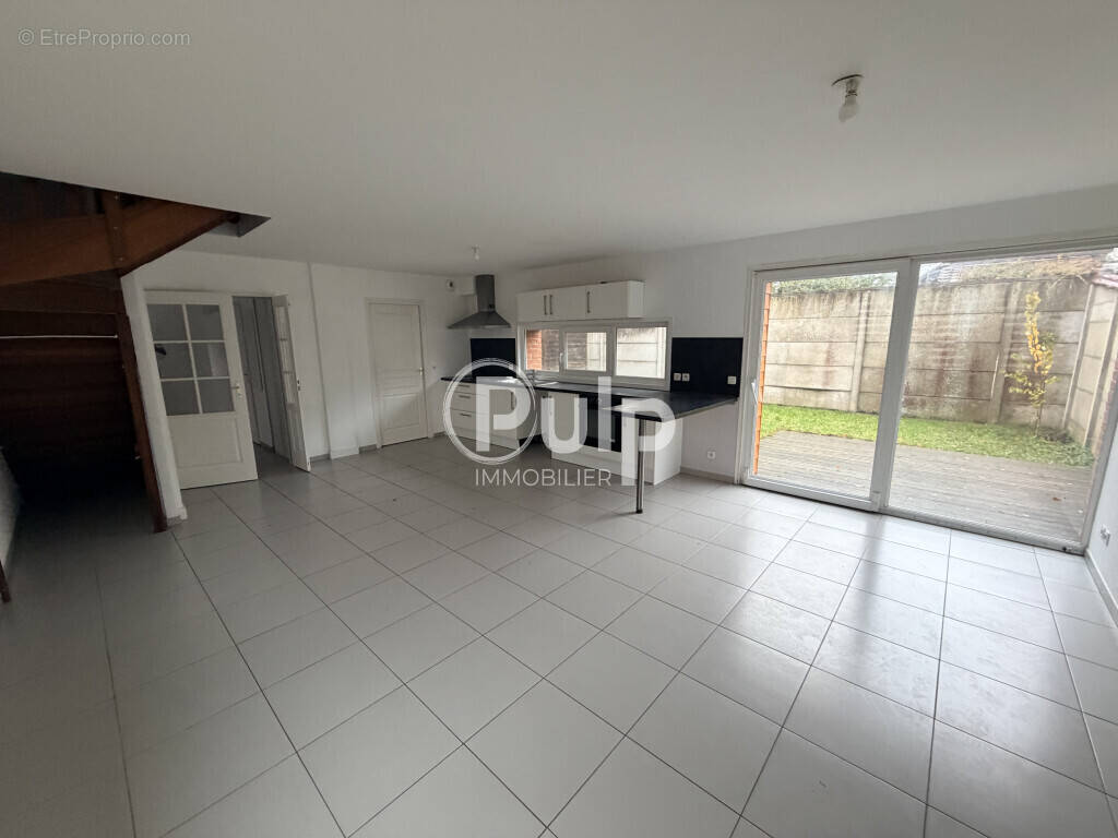 Maison à WATTIGNIES