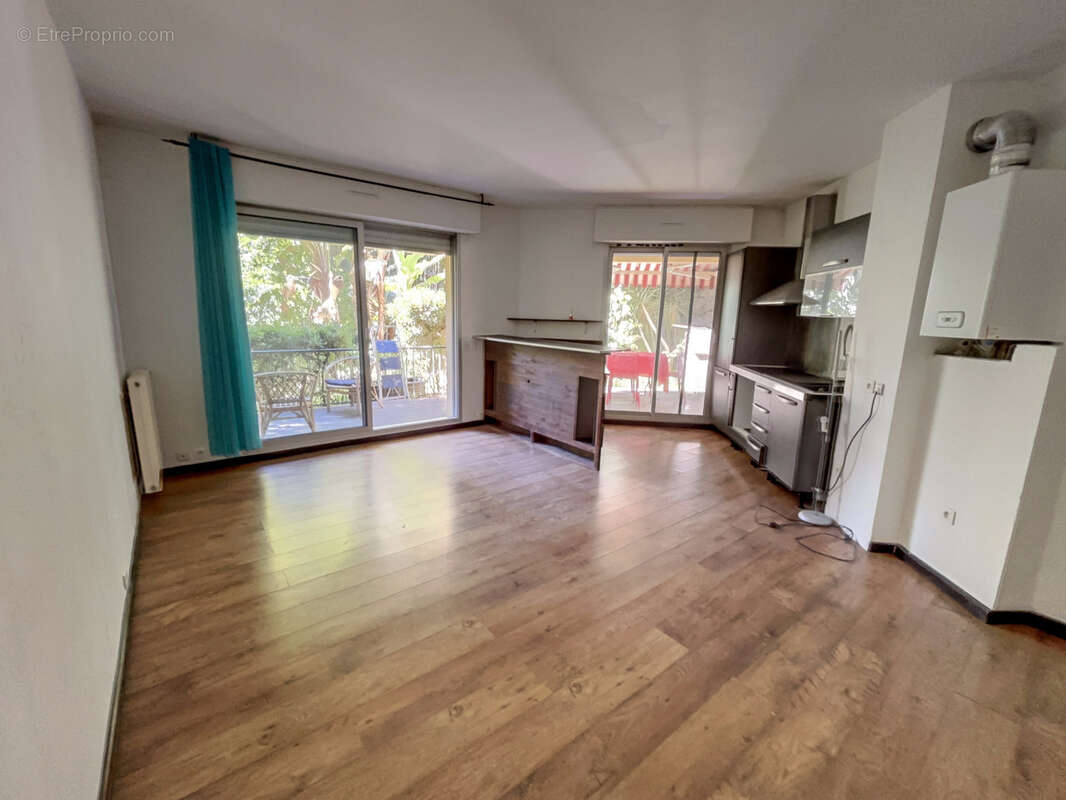 Appartement à MENTON