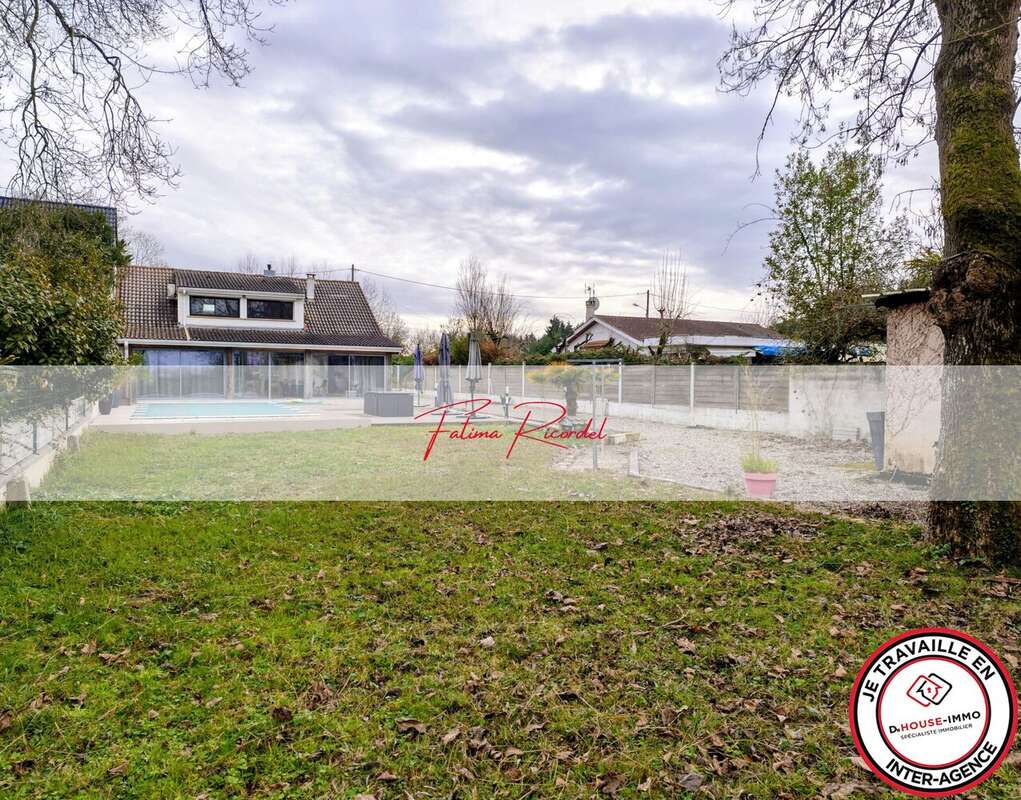 Maison à AMBARES-ET-LAGRAVE