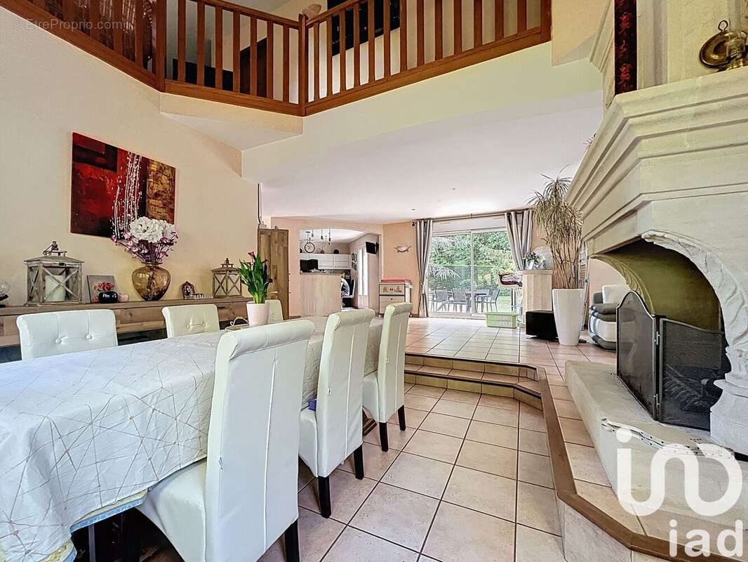 Photo 6 - Maison à BRIIS-SOUS-FORGES