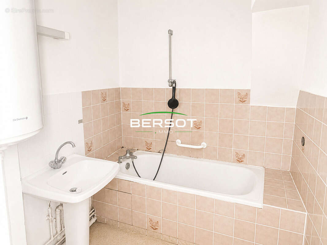 Appartement T3 de 85 m² en rez-de-chaussée - photo 6