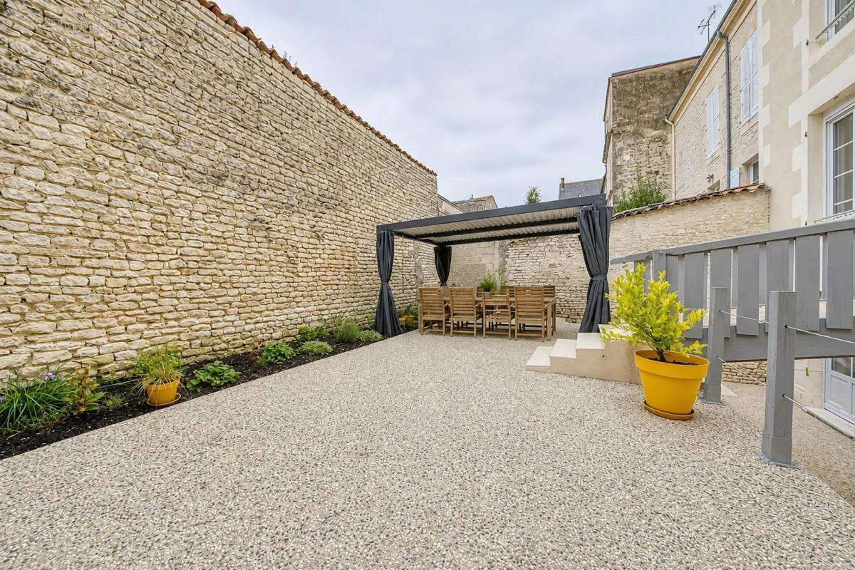 Maison à MATHA