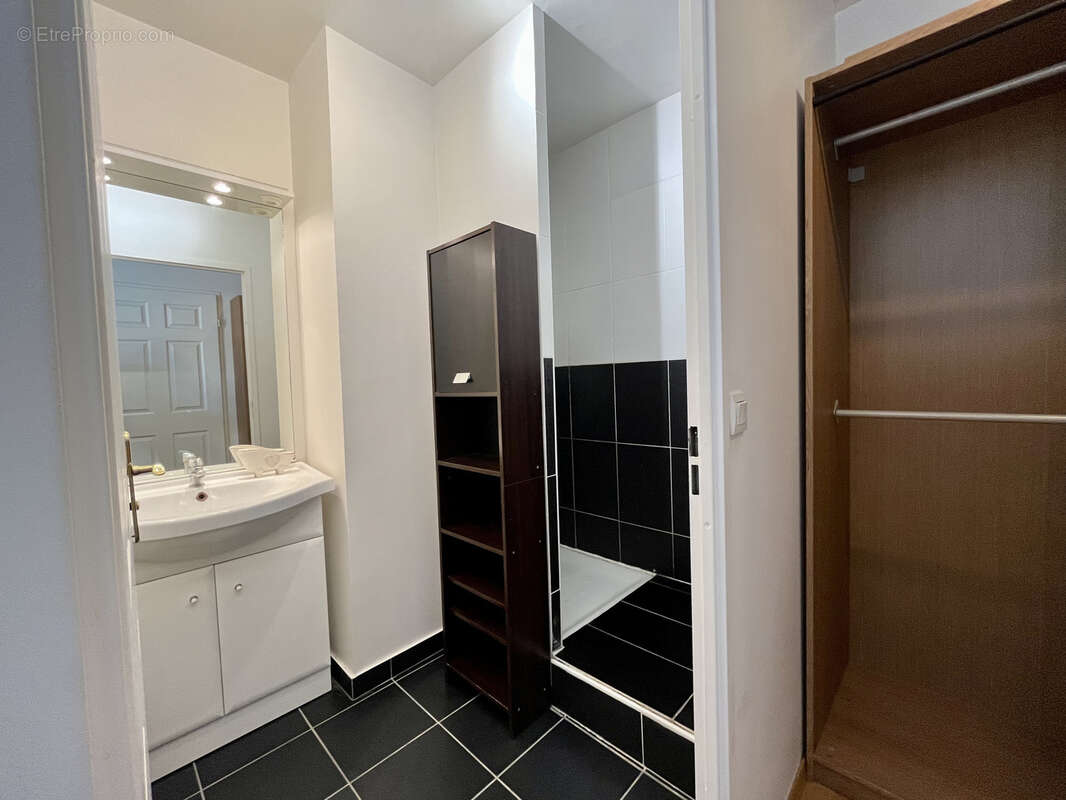 Appartement à CORBEIL-ESSONNES