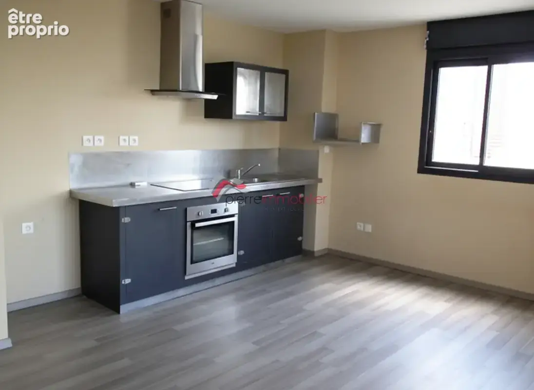 Exclusivité pierre immobilier   appartement t1 avec varangue et parking à saint-denis domenjod - photo 2