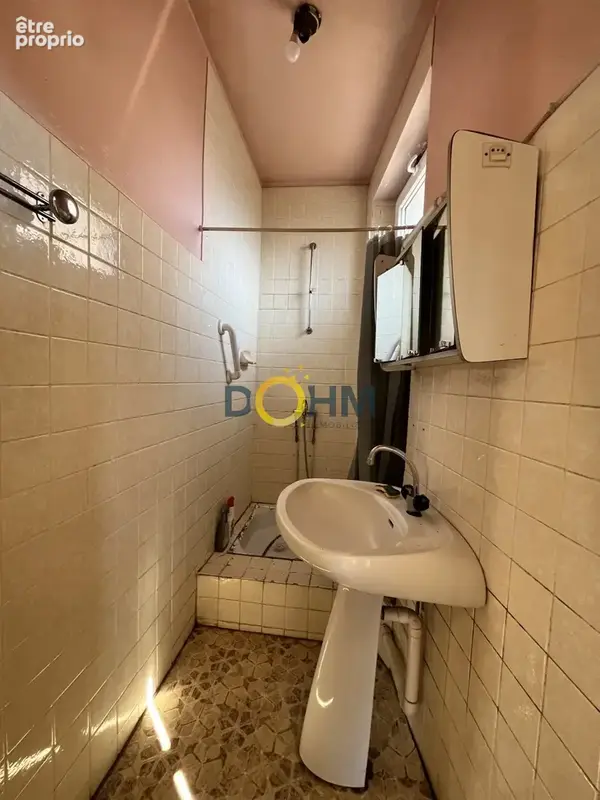 Maison 3 chambres avec cour - photo 10