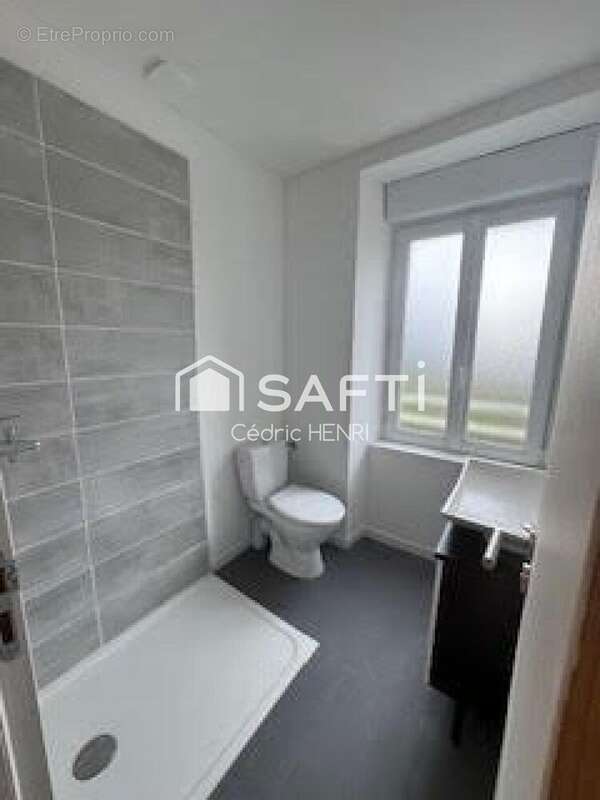 Maison 135 m² à Saint-Segal  - photo 9