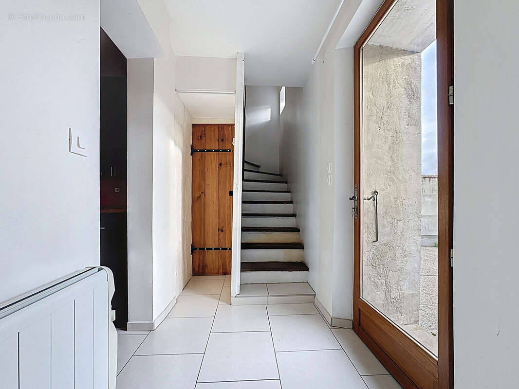 Maison à MONTMIRAIL