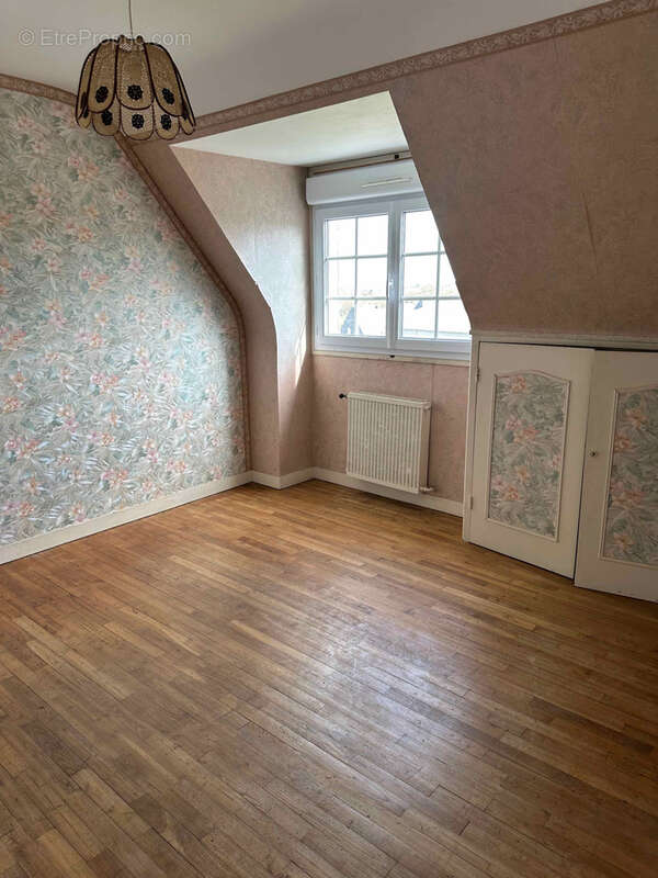 Maison à MATIGNON