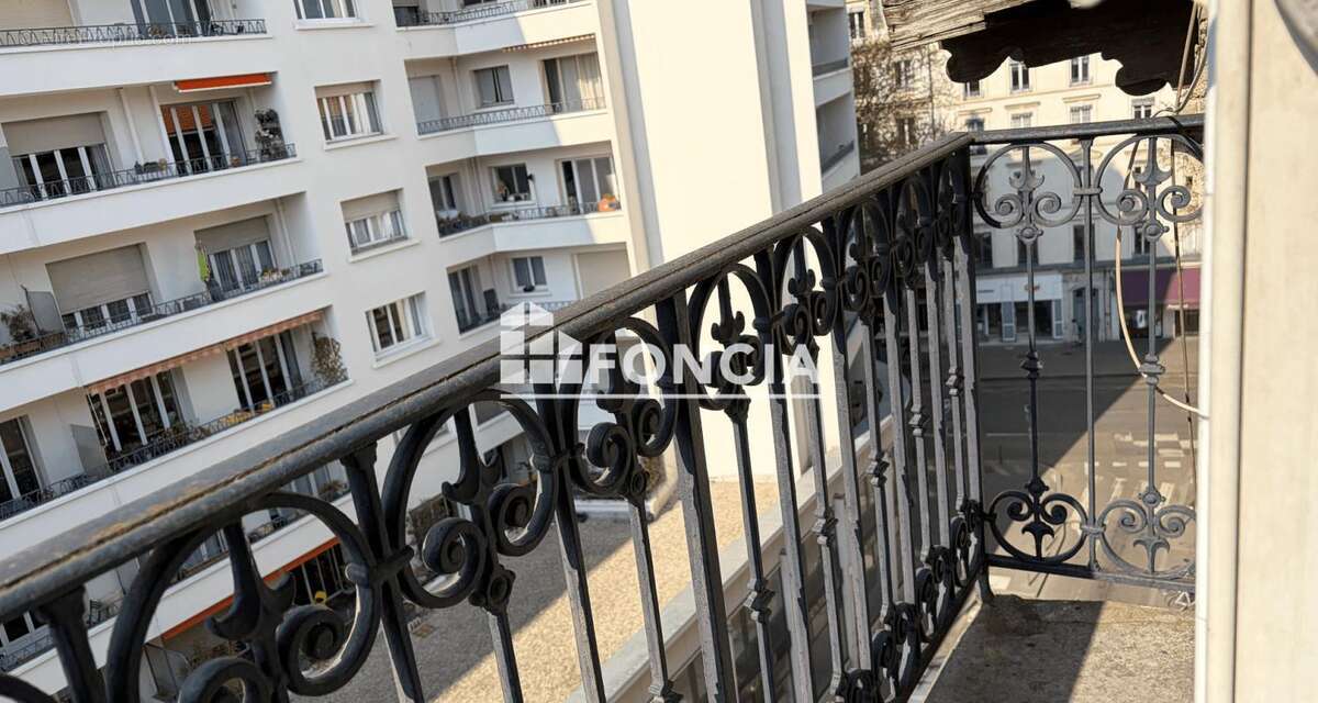 Appartement à LYON-7E
