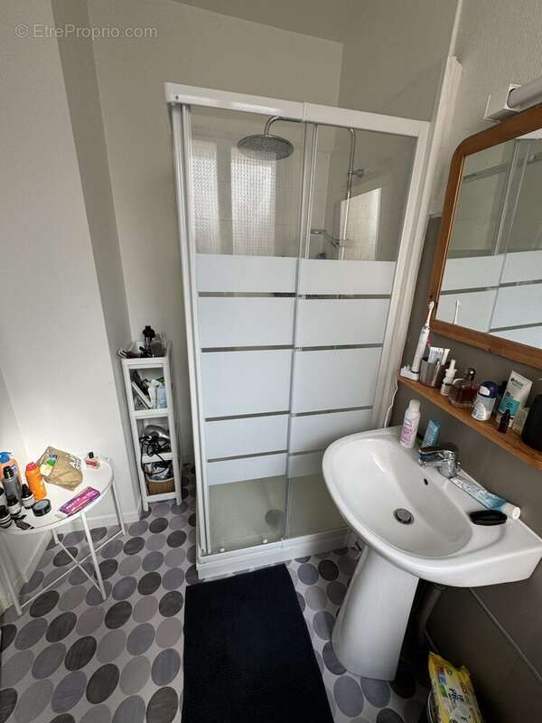 Appartement à PARIS-10E