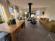 Maison à SAINTE-GENEVIEVE-DES-BOIS