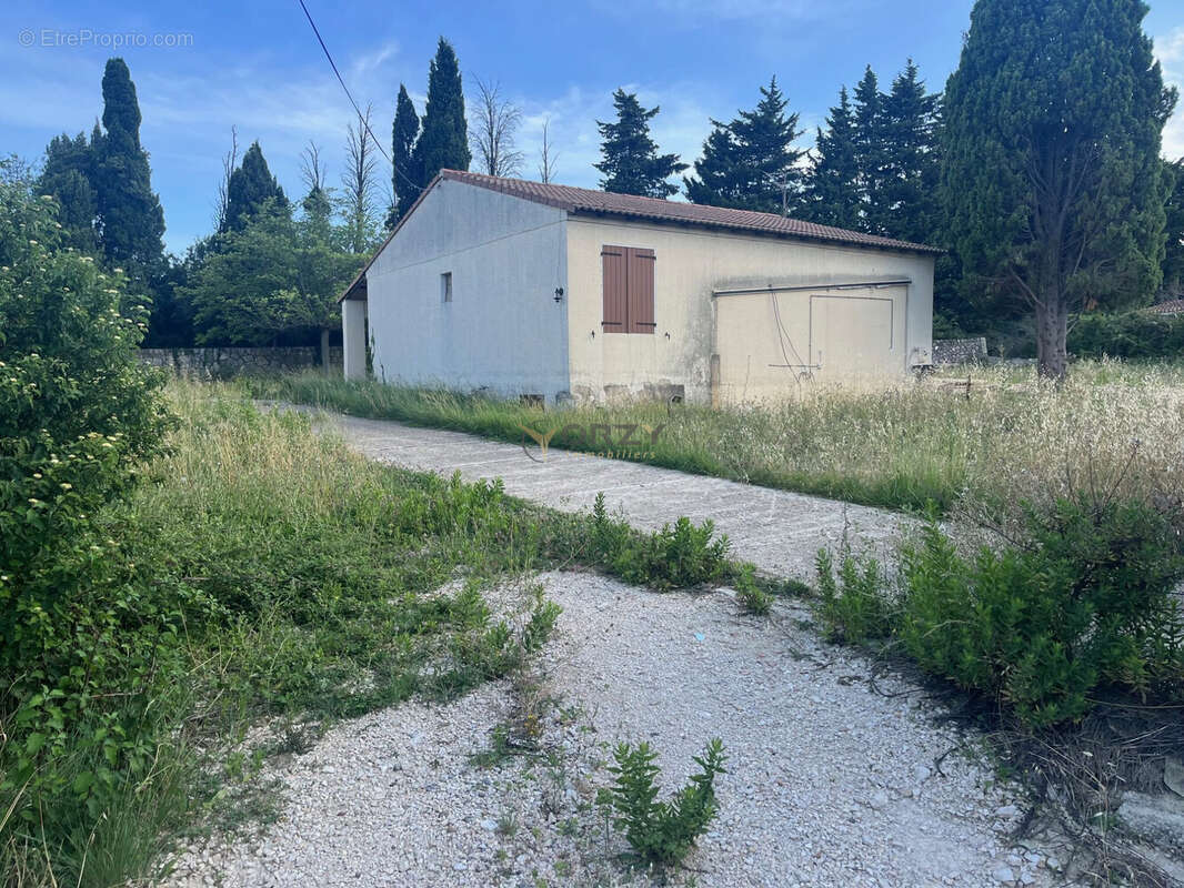 Terrain à ROCHEFORT-DU-GARD