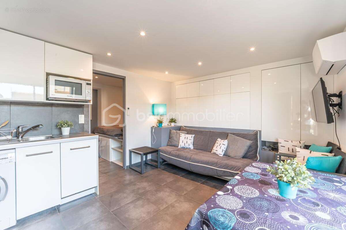 Maison à CARQUEIRANNE