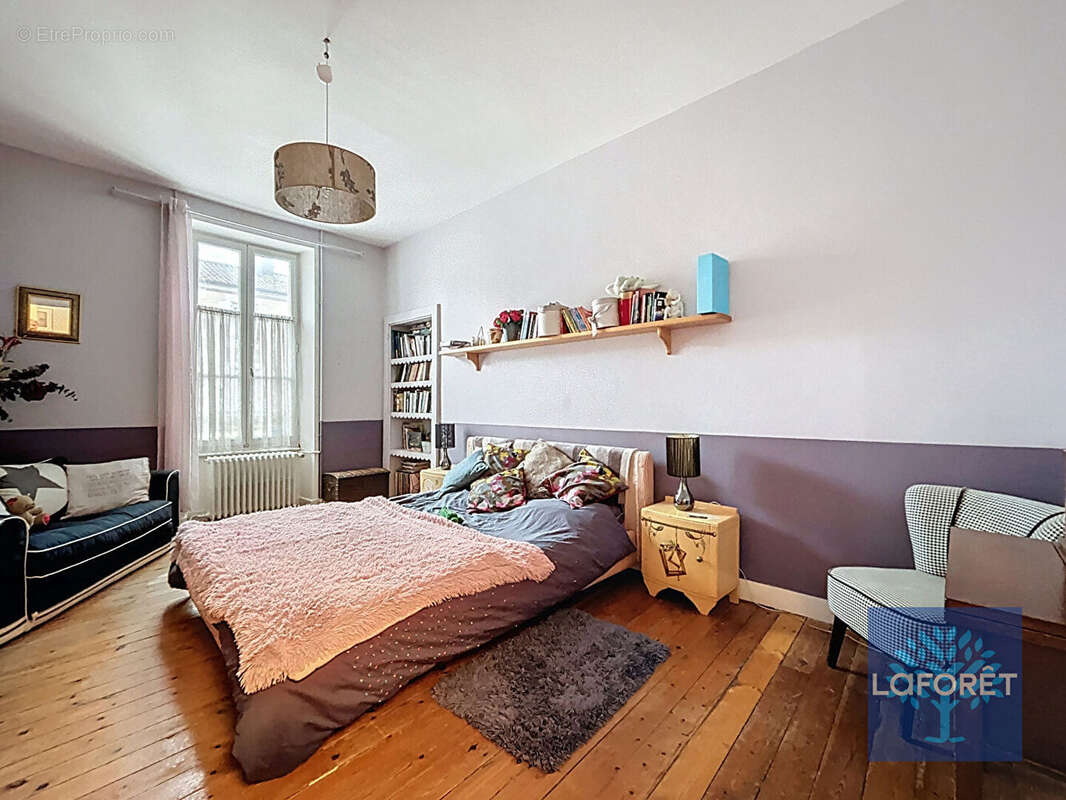 Maison bourgeoise de caractère - 185 m² - Gare à pied - photo 9