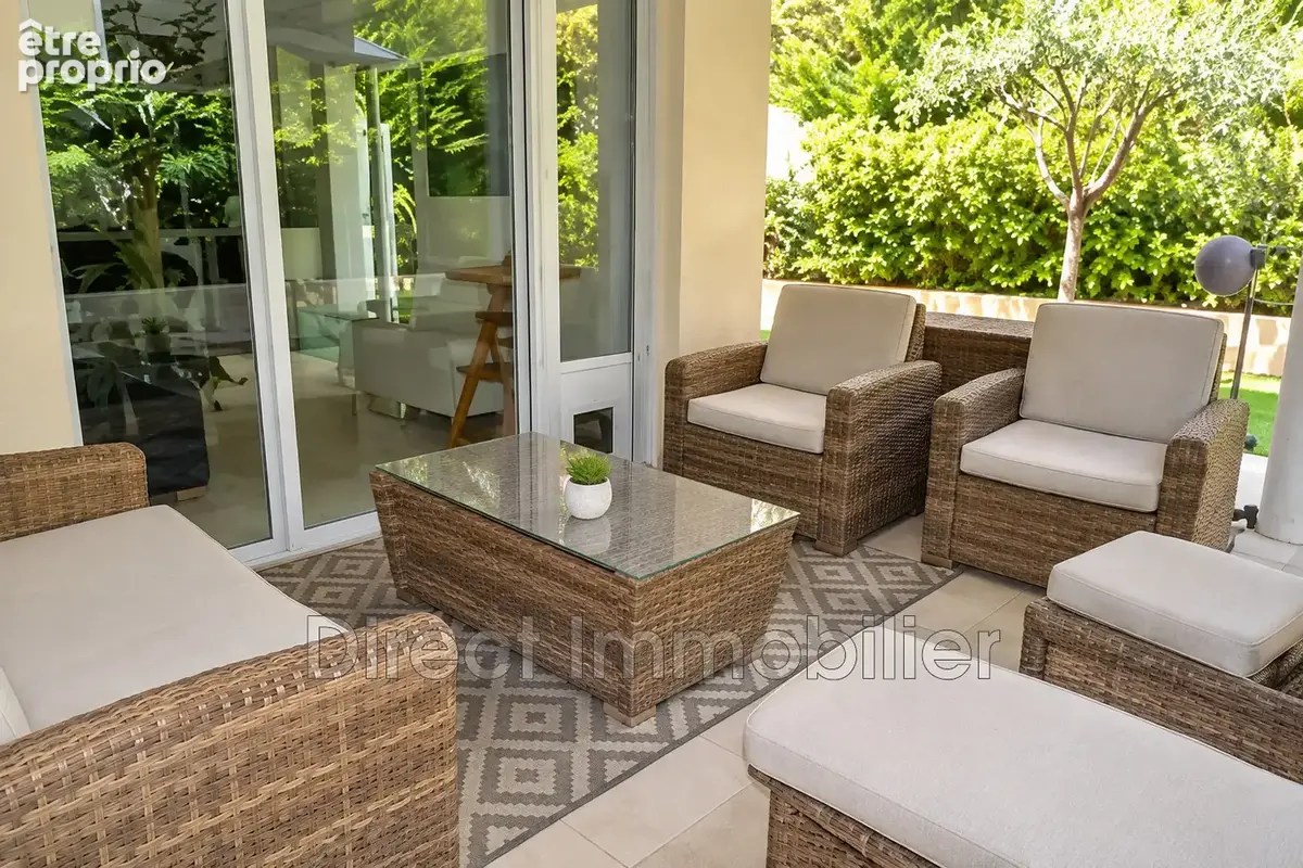 Appartement 2 pièces 43 m² à vendre à Antibes (06600) - photo 2