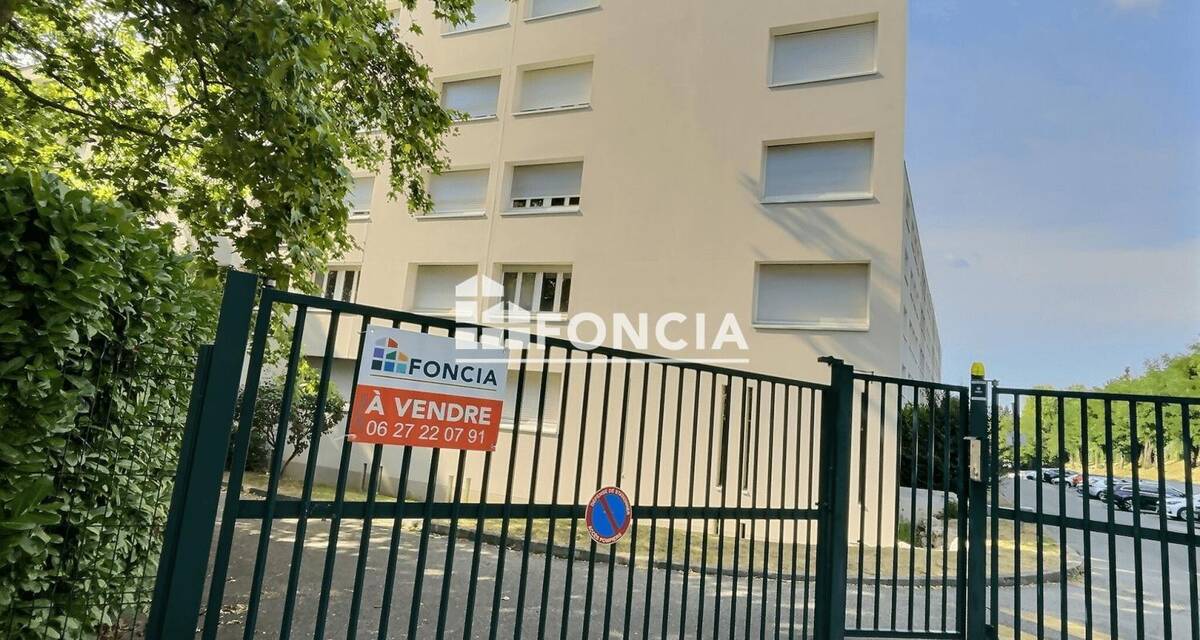 Appartement à SAINTE-FOY-LES-LYON